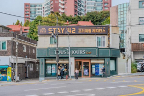 stay 42